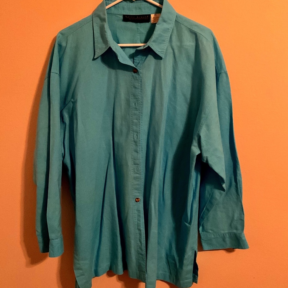 Harve` benard, by benard holt man, xl women’s linen, turquoise blue shirt